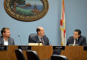 Safety Harbor City Commissioners discuss the tree issue Monday night.